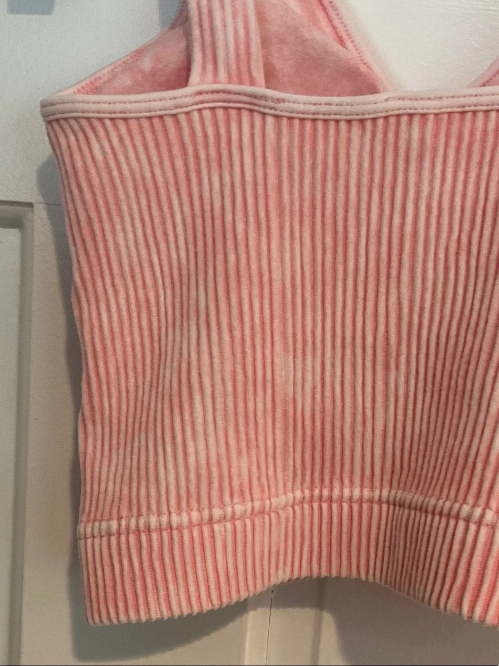 Ribbed Pink V-Neck Cropped Tank Top